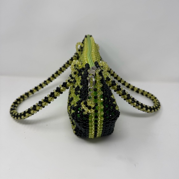 Green and Black Beaded Handbag (4at) - Picture 3 of 11